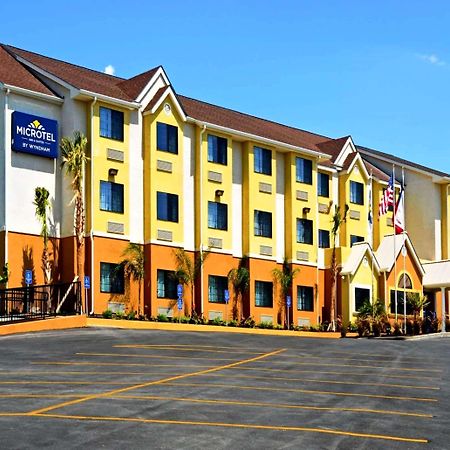 Microtel Inn & Suites By Wyndham New Braunfels I-35 Bagian luar foto