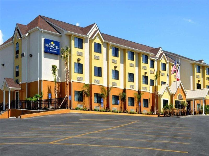 Microtel Inn & Suites By Wyndham New Braunfels I-35 Bagian luar foto